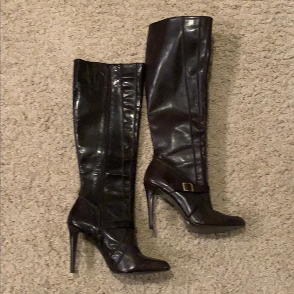 Brown leather Anne Klein boots, Size 8